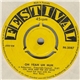 Col Joye And The Joy Boys - Oh Yeah Uh Huh / Living Doll